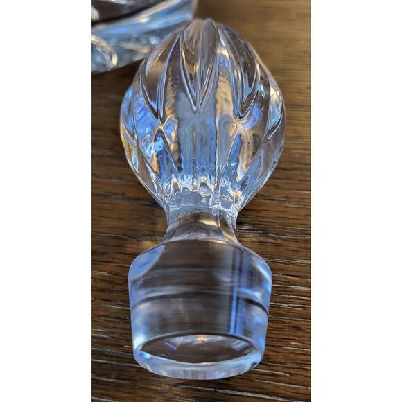 Decanter Wine Liquor Holder Barware 15" H With Stopper - Picture 5 of 16